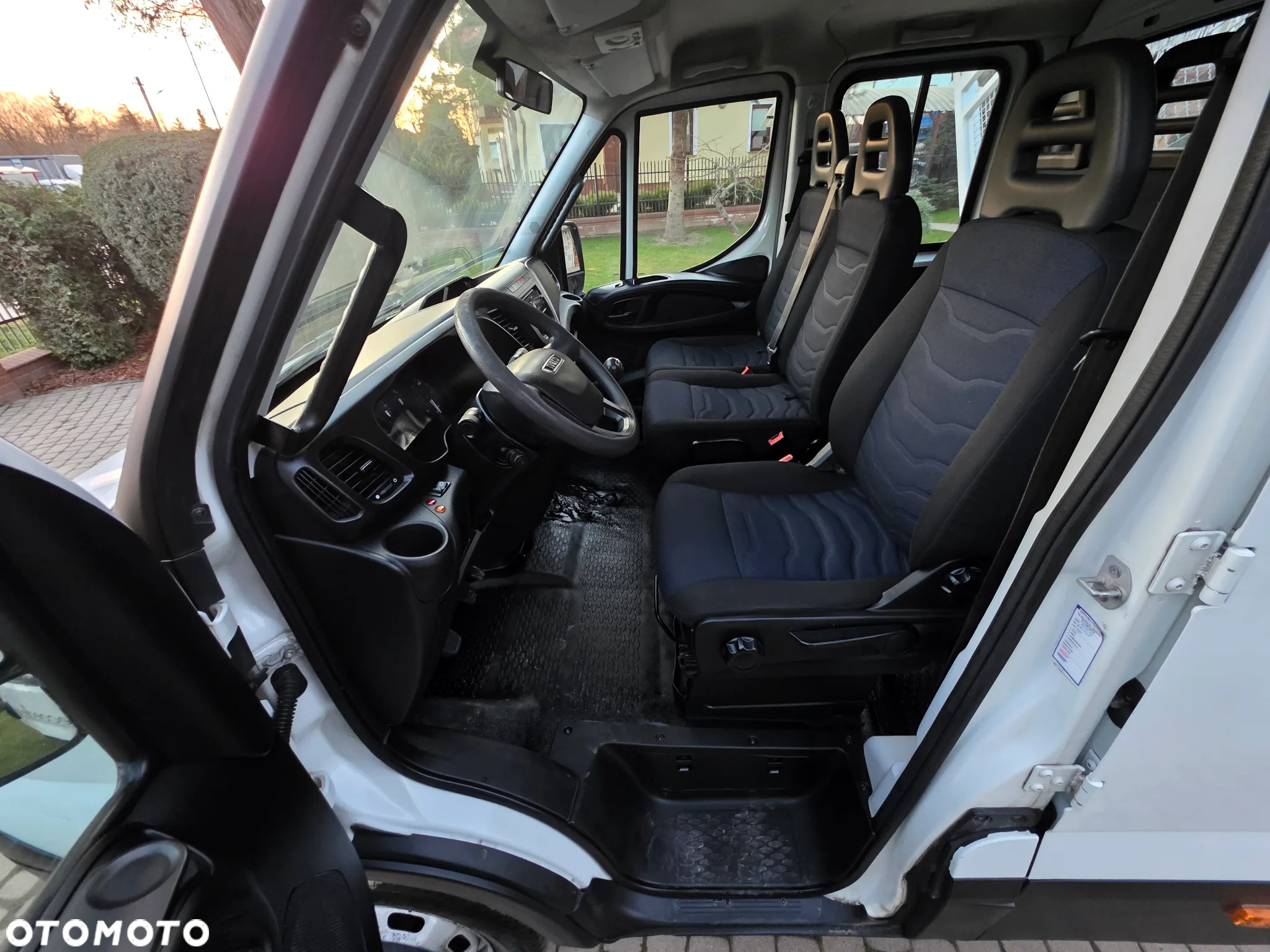 Iveco Daily 35c-12 Doka/Dubel Kabina Wywrotka/Kiper 3-Stronny ! Przystawka  ! Klima  ! Oryginał  ! - 28