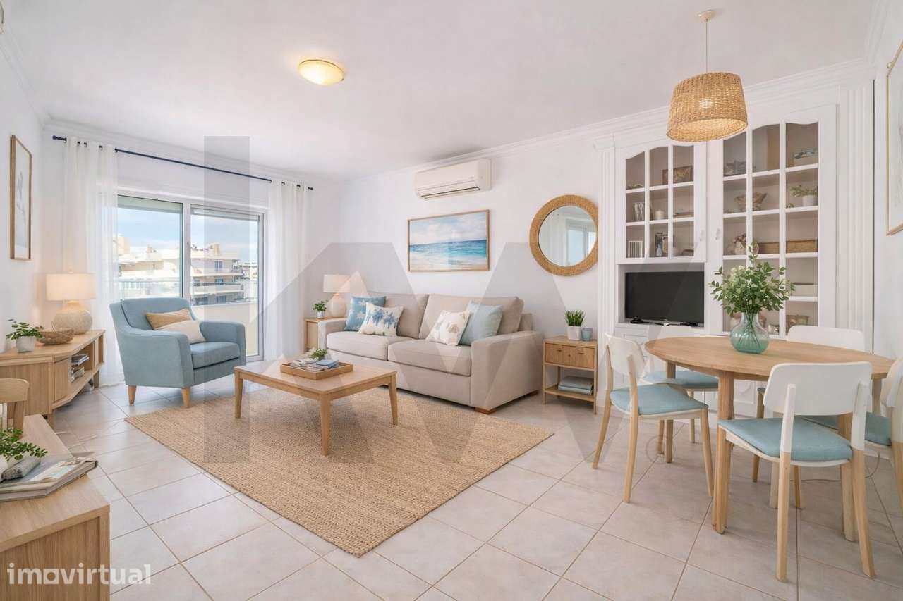 Apartamento T3 a 200 metros da praia – Monte Gordo, Algarve | Garagem - Grande imagem: 4/31