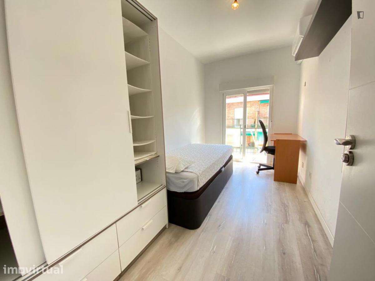 Quarto - localizado em Arroios Lisbon - Grande imagem: 5/13