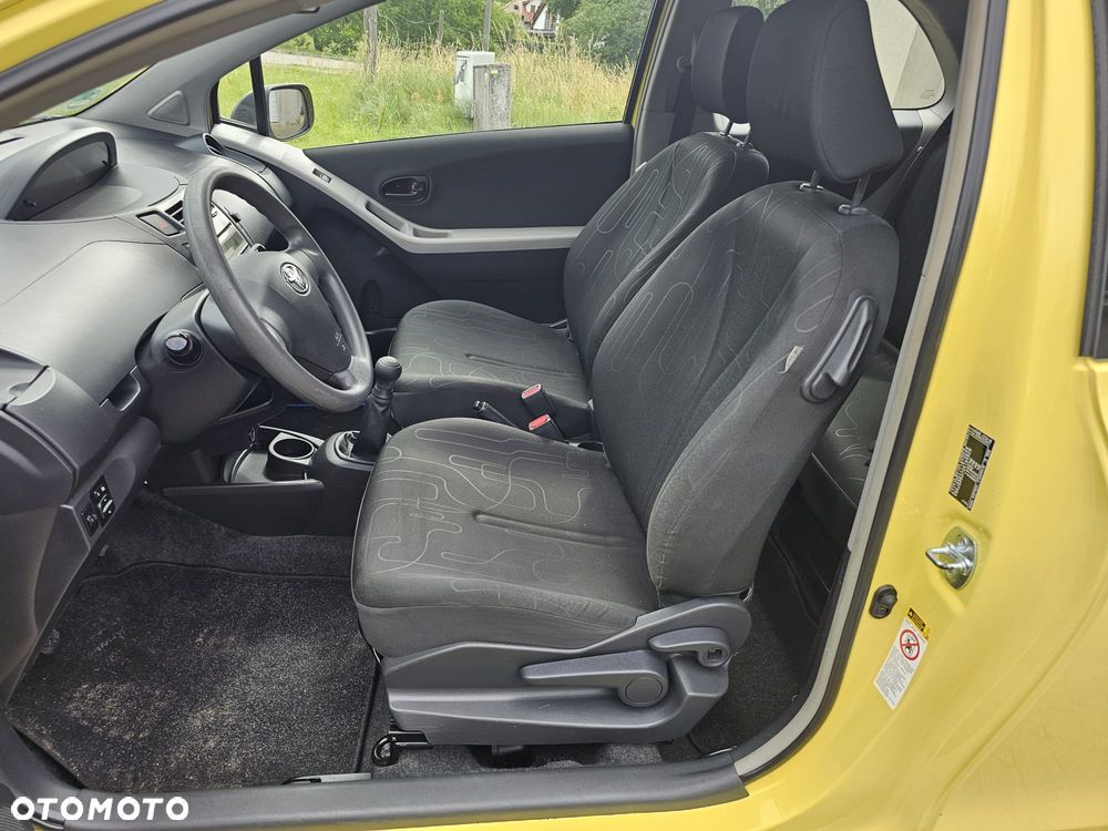 Toyota Yaris 1.33 Sol - 6