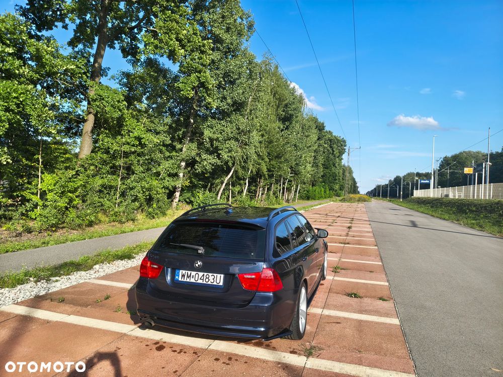BMW Seria 3 318d DPF - 20