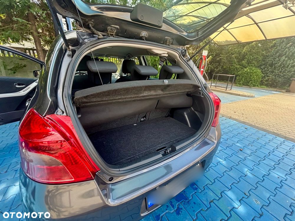 Toyota Yaris 1.3 Luna A/C - 15