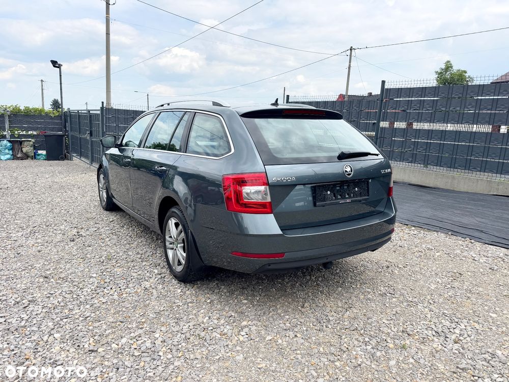 Skoda Octavia - 3