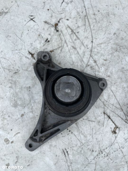Poduszka silnika łapa prawa Bmw e39 525d 530d - 2