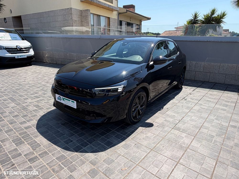 Opel Corsa 1.2 T GS - 3