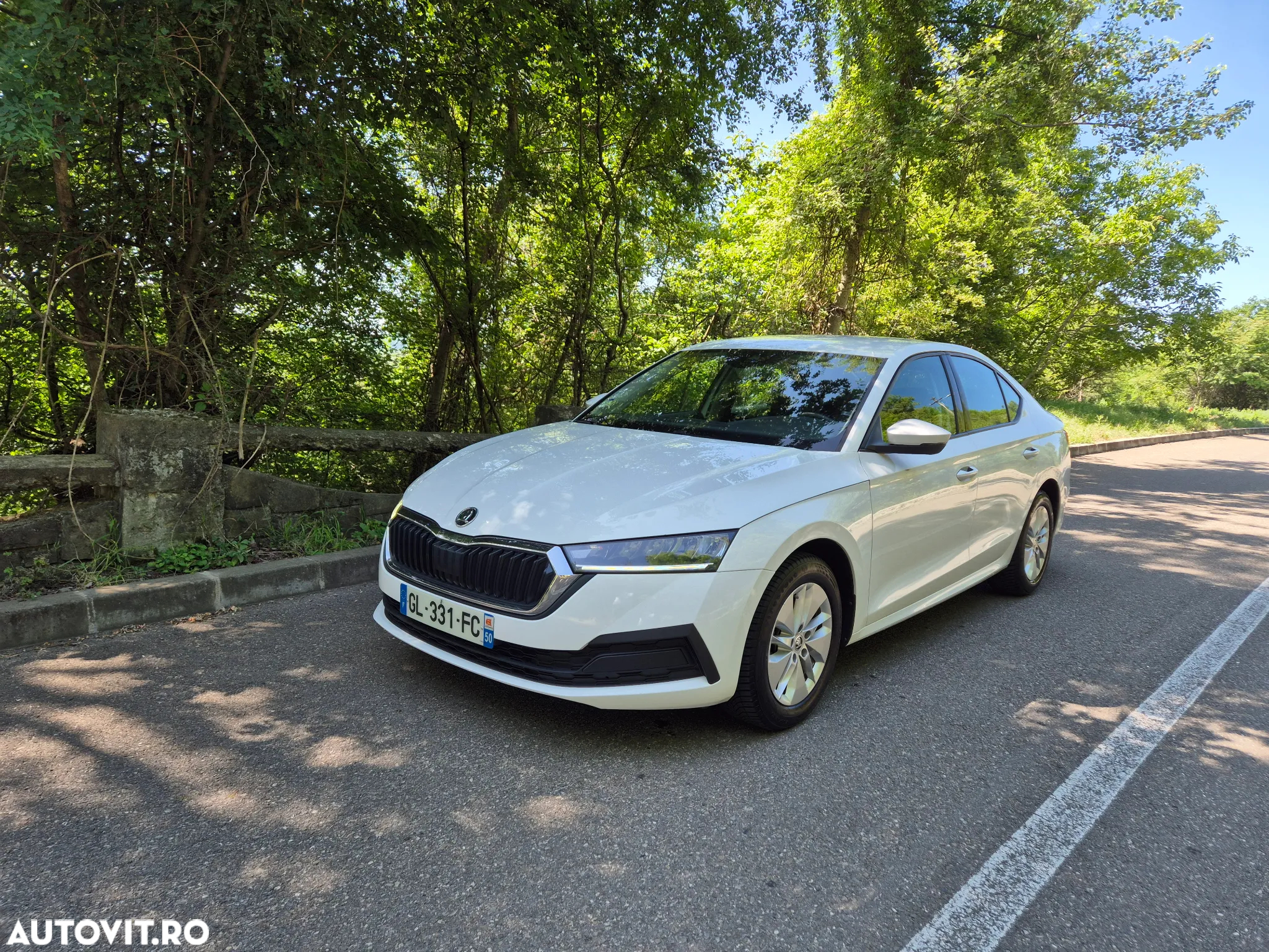 Skoda Octavia 2.0 TDI DSG Ambition - 3