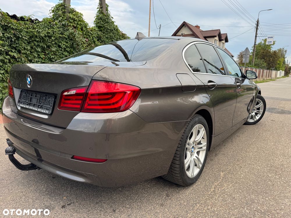 BMW Seria 5 2012 photo 3