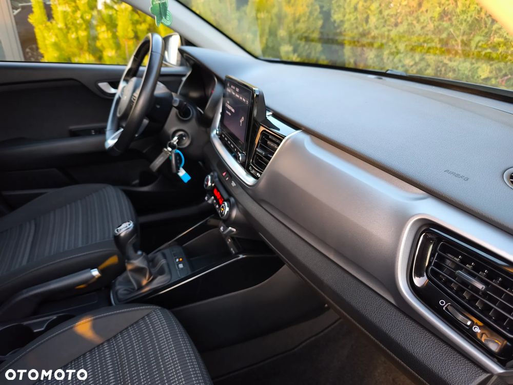 Kia Stonic - 17