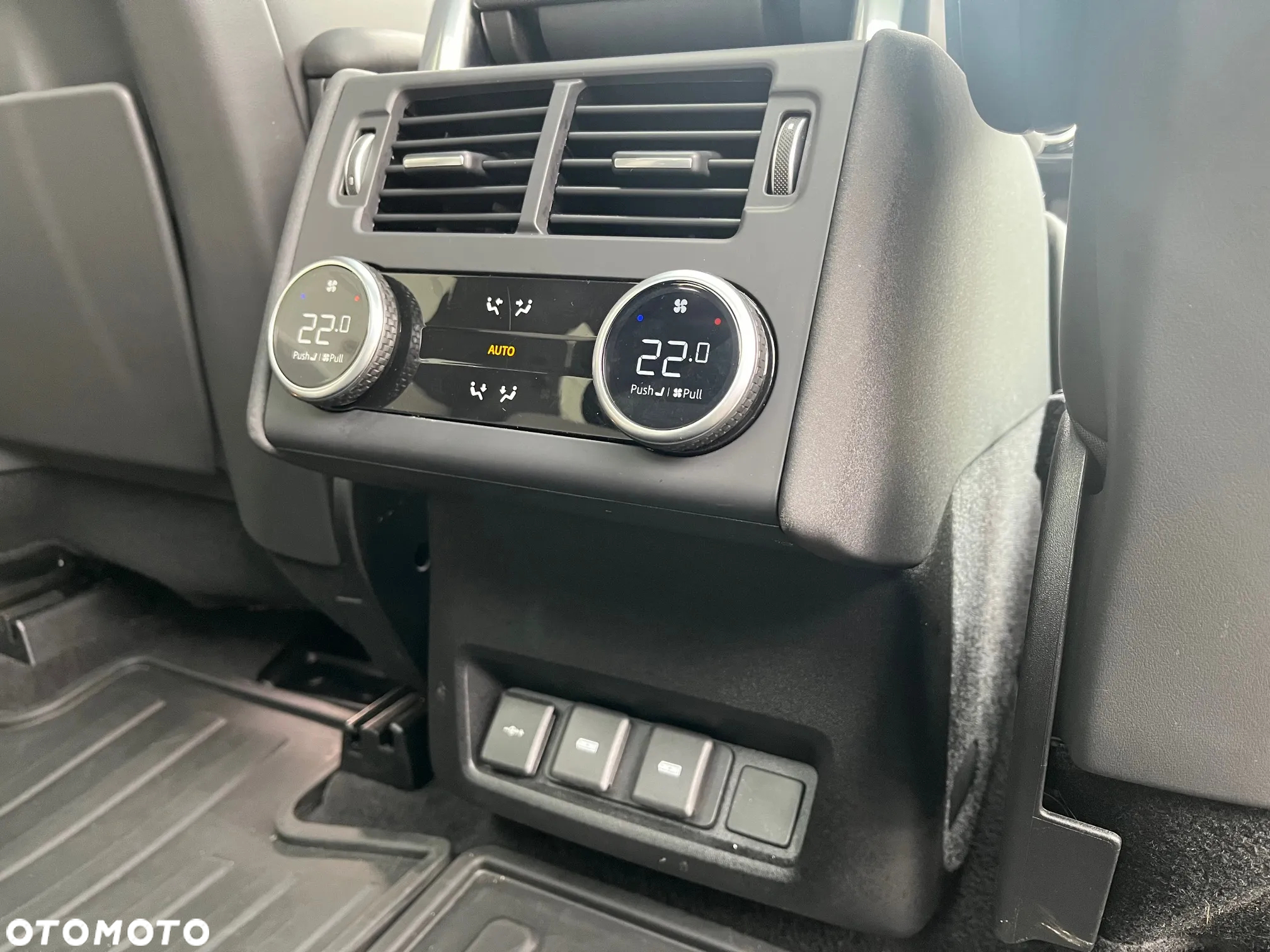 Land Rover Discovery - 10