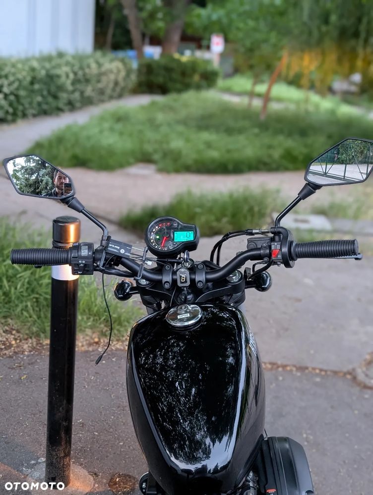 Hyosung GV - 5