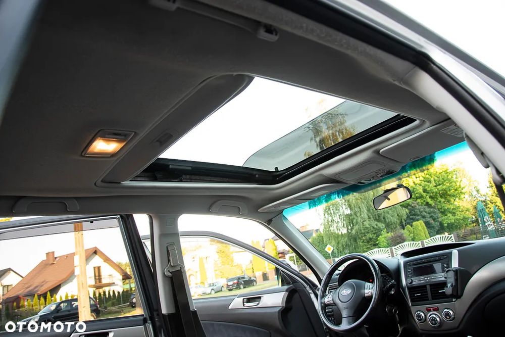 Subaru Forester 2.0X Exclusive - 28