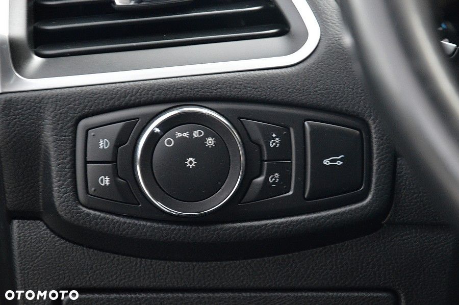 Ford S-Max 2.0 TDCi Titanium PowerShift - 31