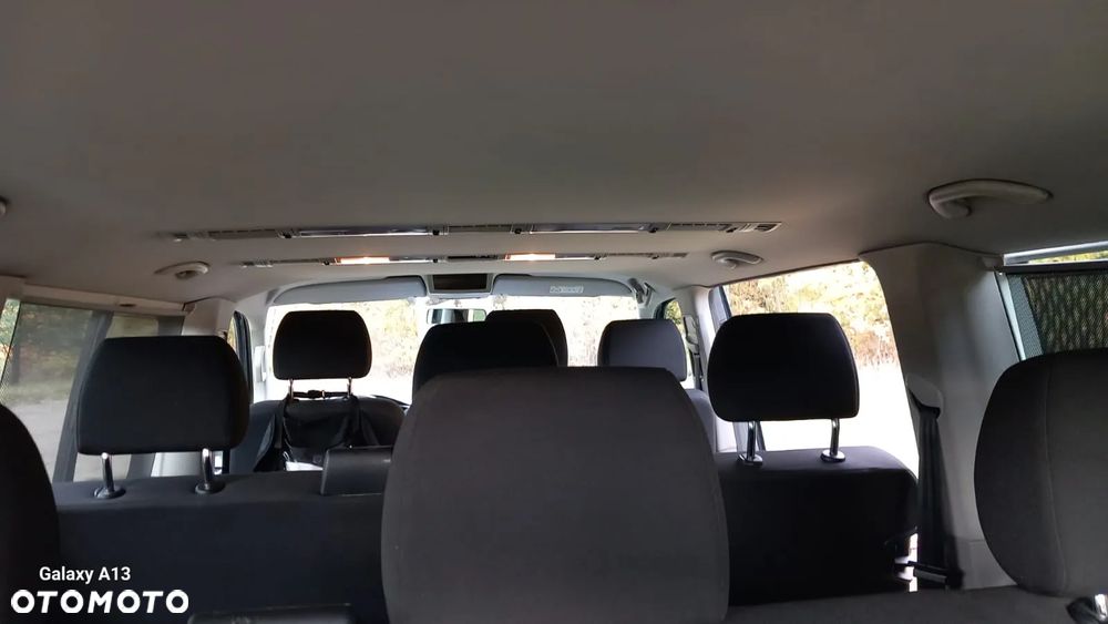 Volkswagen Caravelle 2.0 TDI L2 Comfortline - 10