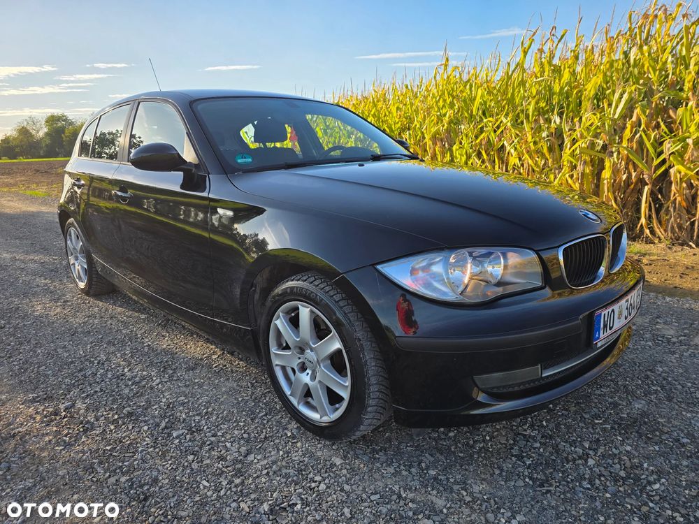 BMW Seria 1 116i - 26