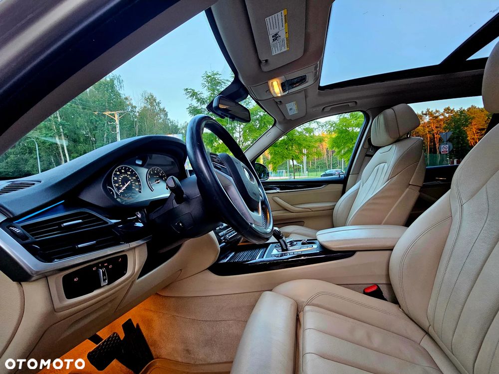 BMW X5 xDrive35i - 9