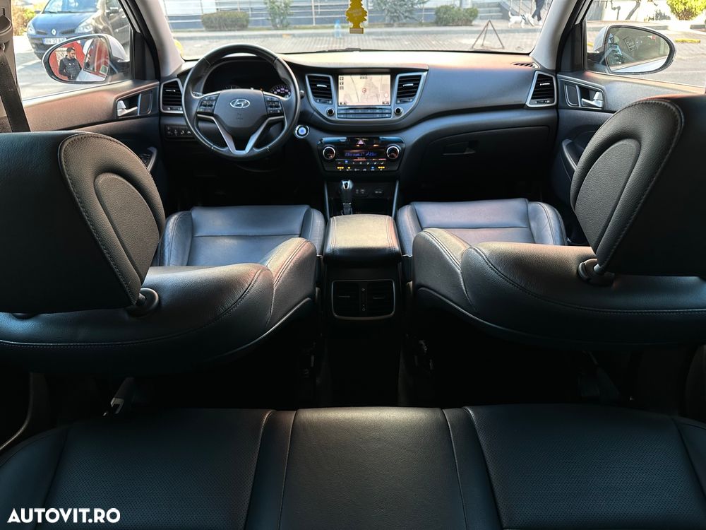 Hyundai Tucson blue 1.7 CRDi 2WD DCT Style - 28