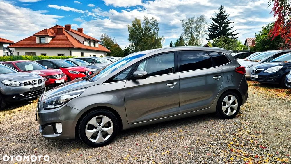Kia Carens 1.6 GDI XL 7os - 21