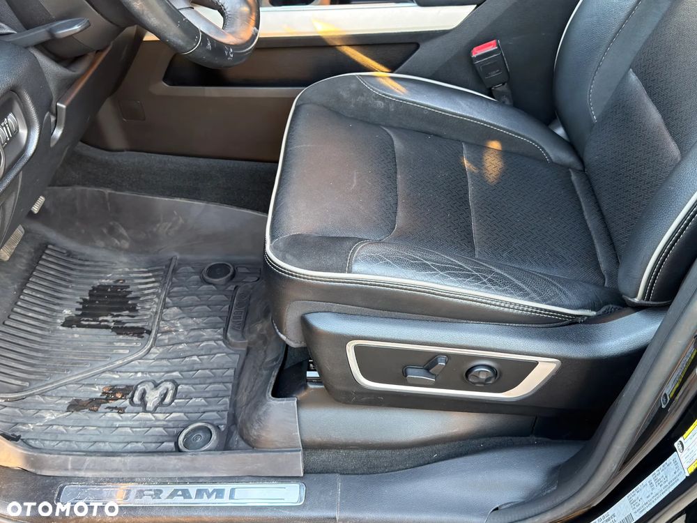 RAM 1500 Quad Cab Longbed Laramie - 15