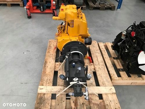 SILNIK HATZ Z790 kompletny z pompą hydrauliczną - 4