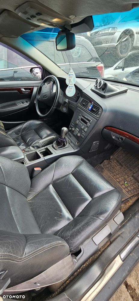 Volvo v70 2.4 147kw - 2