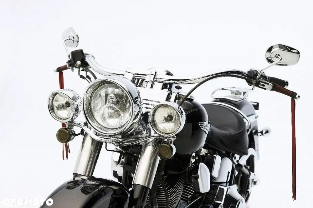 Harley-Davidson Softail Deluxe - 10