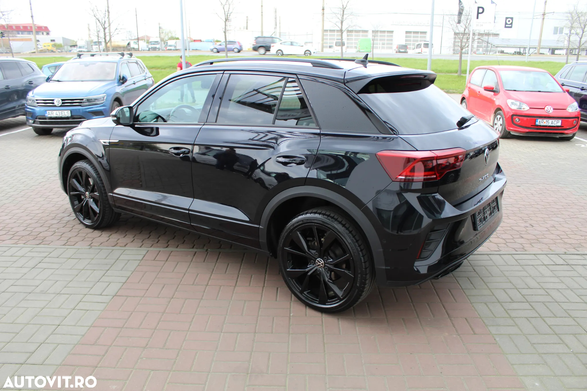 Volkswagen T-ROC 1.5 TSI DSG R-Line - 7