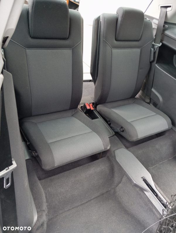 Opel Zafira 1.9 CDTI - 12