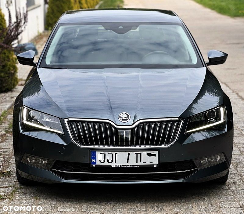 Skoda Superb 2.0 TDI SCR 4x4 Ambition DSG - 5