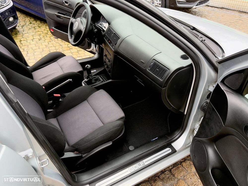 VW Golf Variant 1.9 TDi Confl AC - 48