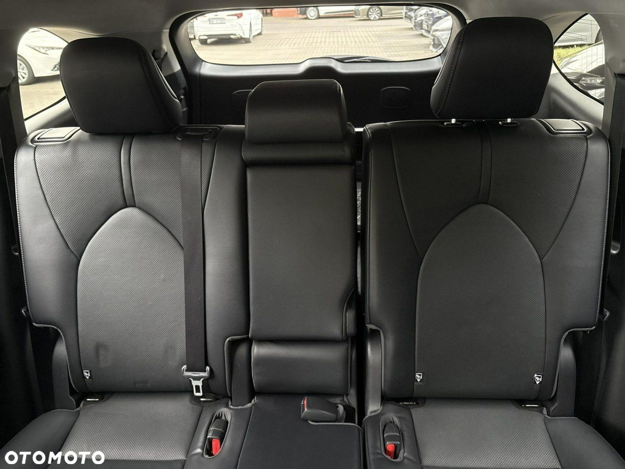 Toyota Highlander - 32