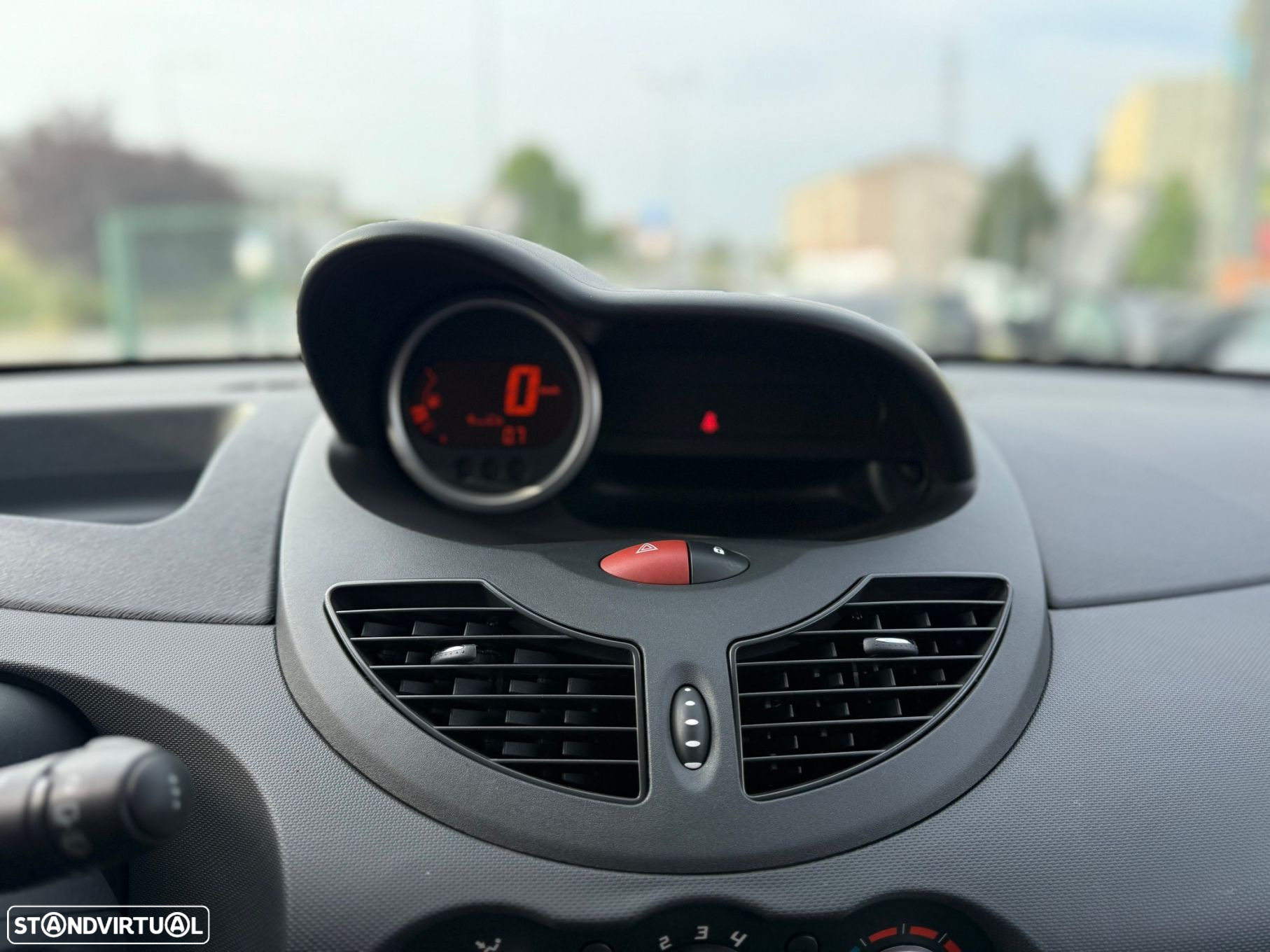 Renault Twingo 1.2 16V Access - 9