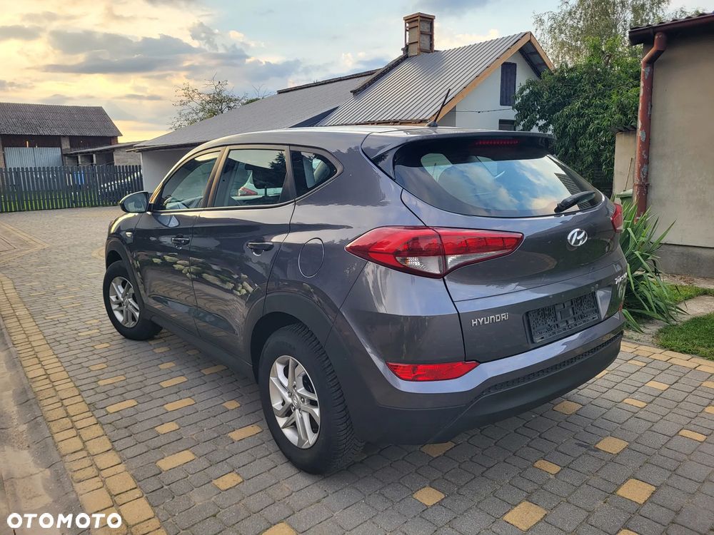 Hyundai Tucson 1.6 GDI BlueDrive Classic 2WD - 32