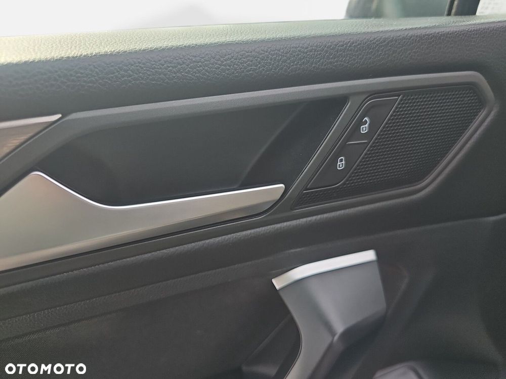 Volkswagen Tiguan Allspace 2.0 TDI 4Mot SCR Comfortline DSG 7os - 15