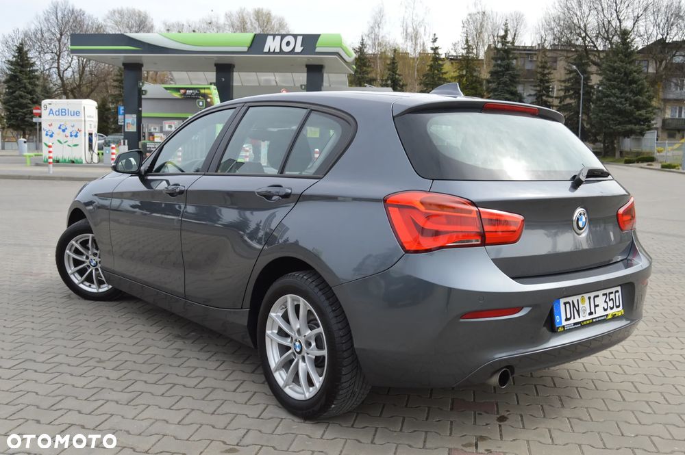 BMW Seria 1 118i Sport Line - 4