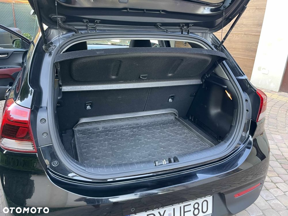 Kia Rio 1.0 T-GDI 120 Platinum Edition - 16