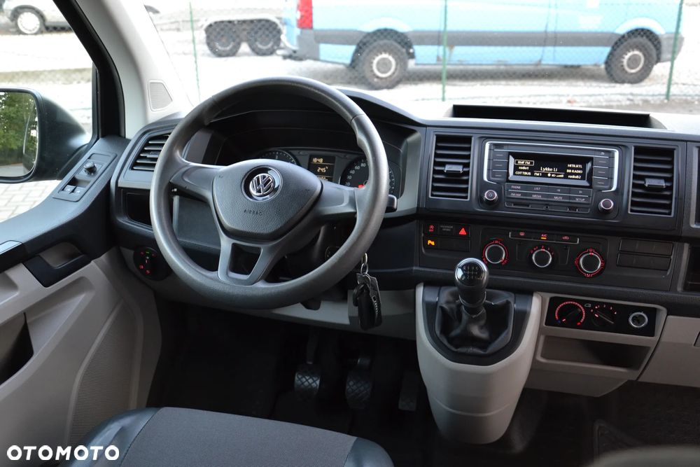 Volkswagen Transporter Caravelle Kurz Comfortline - 18