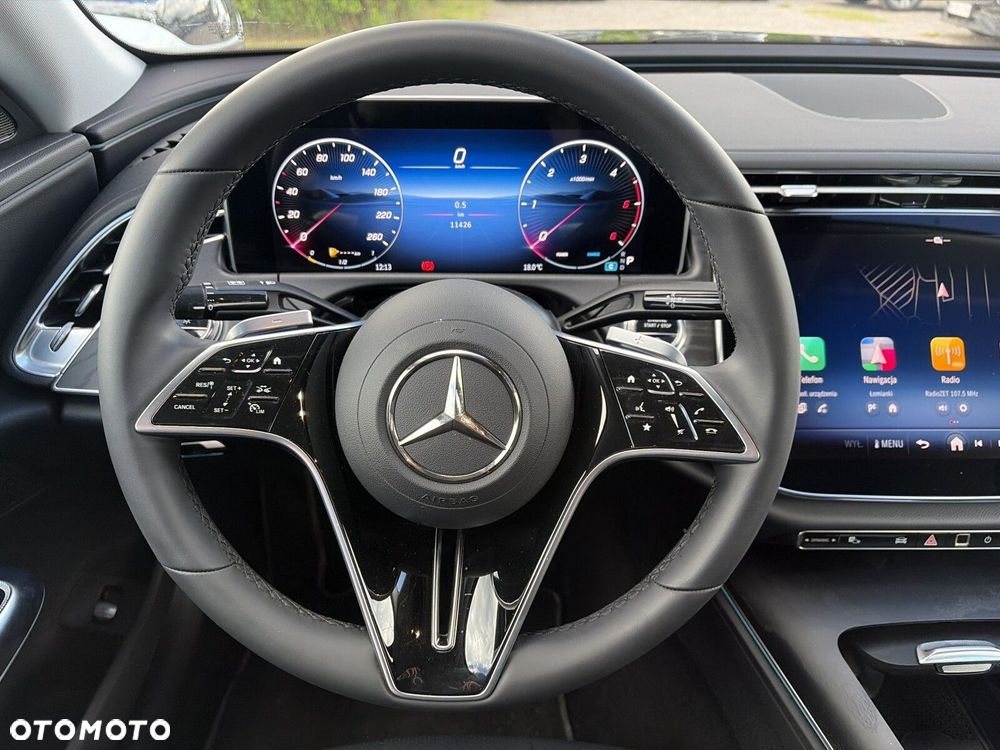 Mercedes-Benz Klasa E - 11