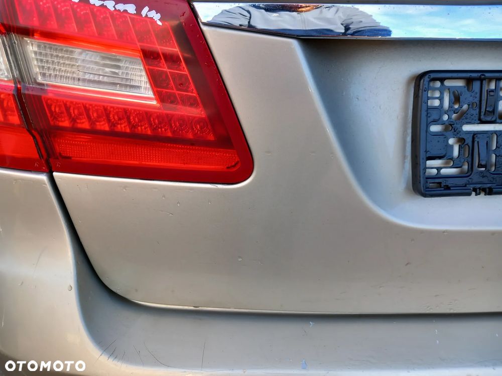 MERCEDES E-KLASA W212 KOMBI KLAPA BAGAŻNIKA TYLNA TYŁ KOLOR: 794 - 4