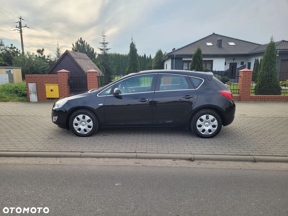 Opel Astra IV 1.4 Enjoy - 1