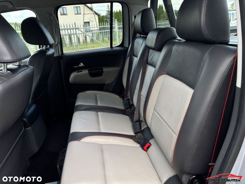Volkswagen Amarok - 25