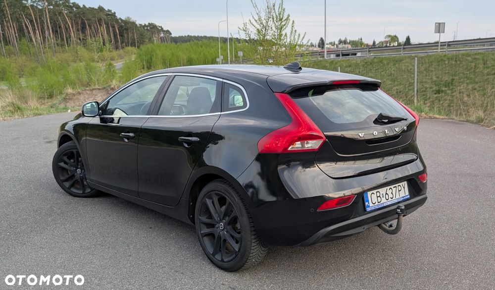 Volvo V40 ver-d2 - 3