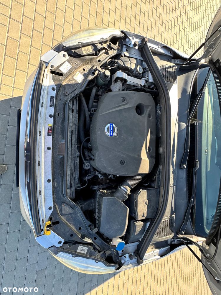 Volvo XC 60 D4 Drive-E Momentum - 10