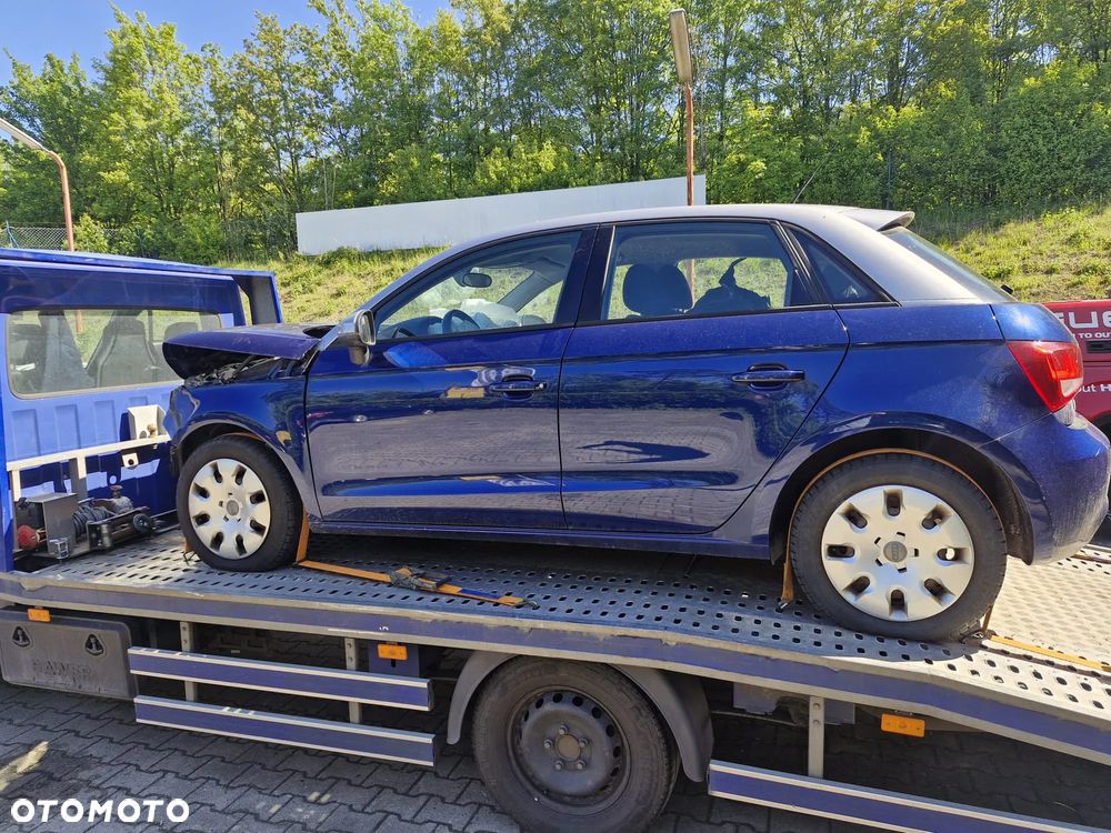 Audi A1 Sportback 1.6 TDI admired - 14