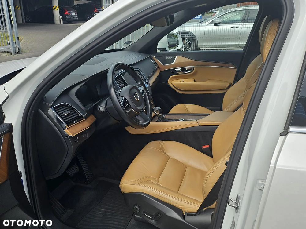 Volvo XC 90 D5 AWD Inscription 7os - 6
