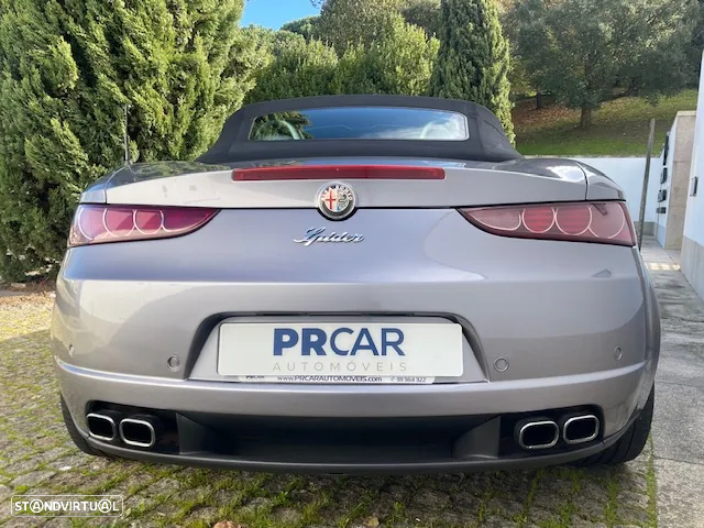 Alfa Romeo Spider - 27