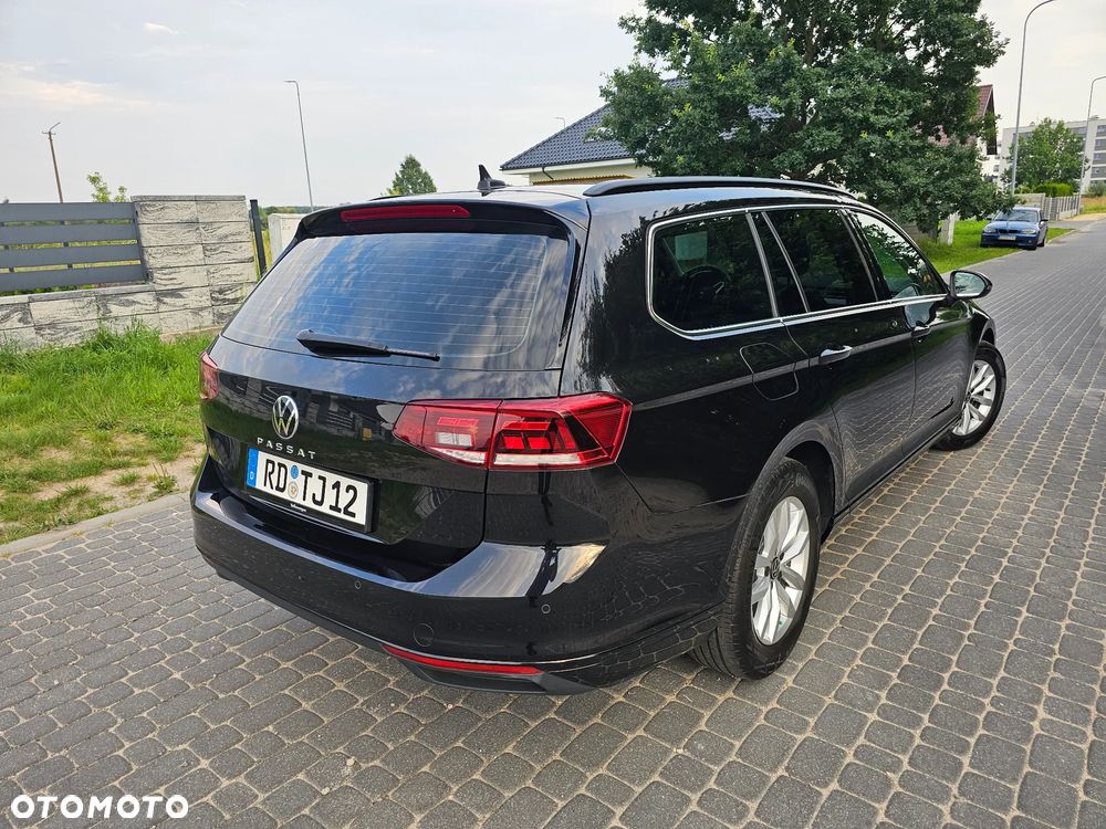 Volkswagen Passat 2.0 TDI (BlueMotion Technology) DSG Highline - 6