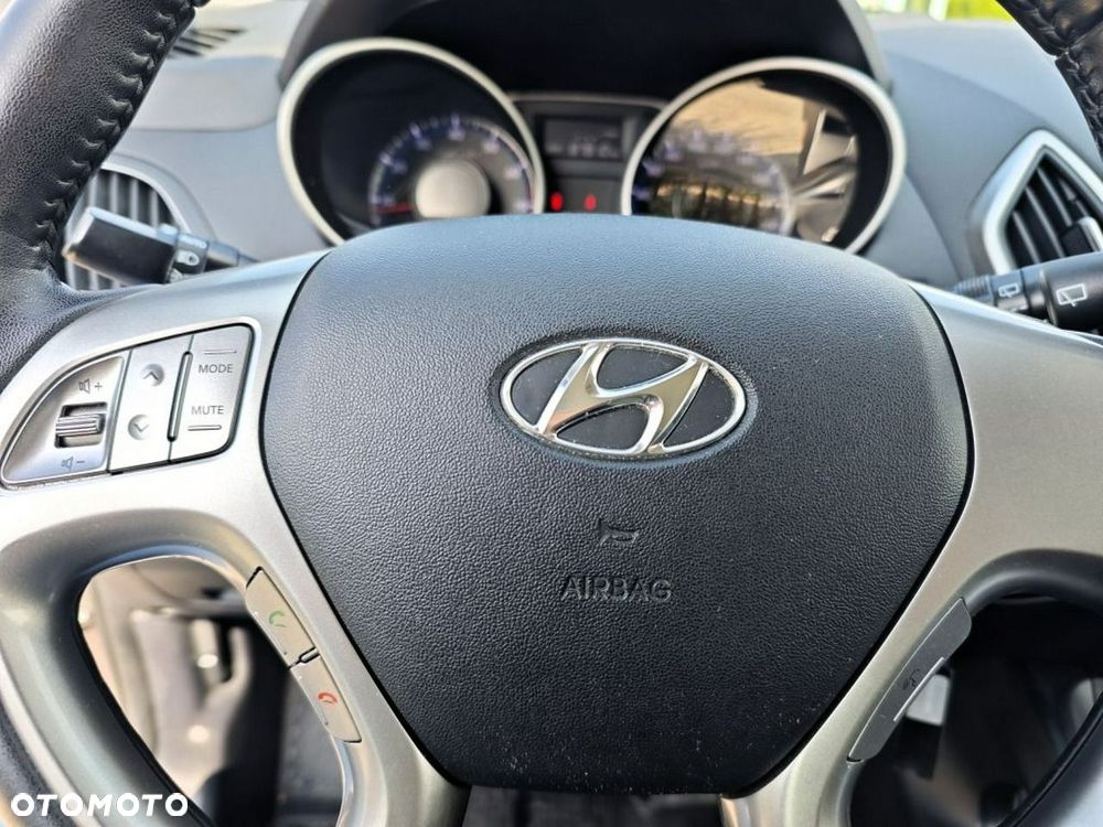 Hyundai ix35 - 14