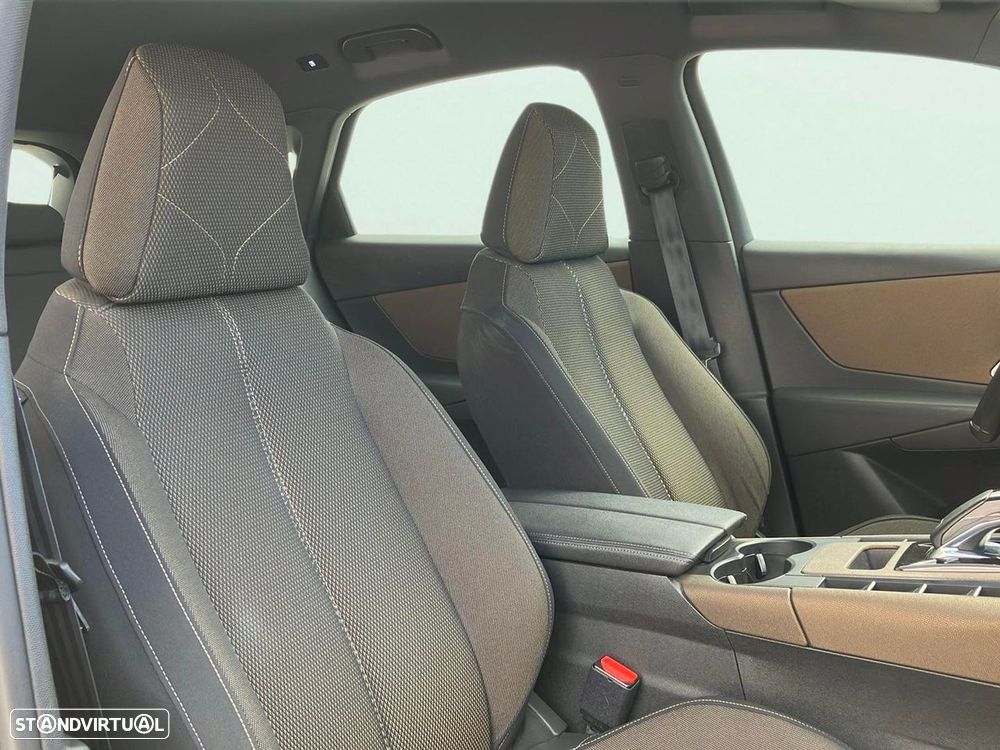 DS DS7 Crossback 1.5 BlueHDi So Chic EAT8 - 16