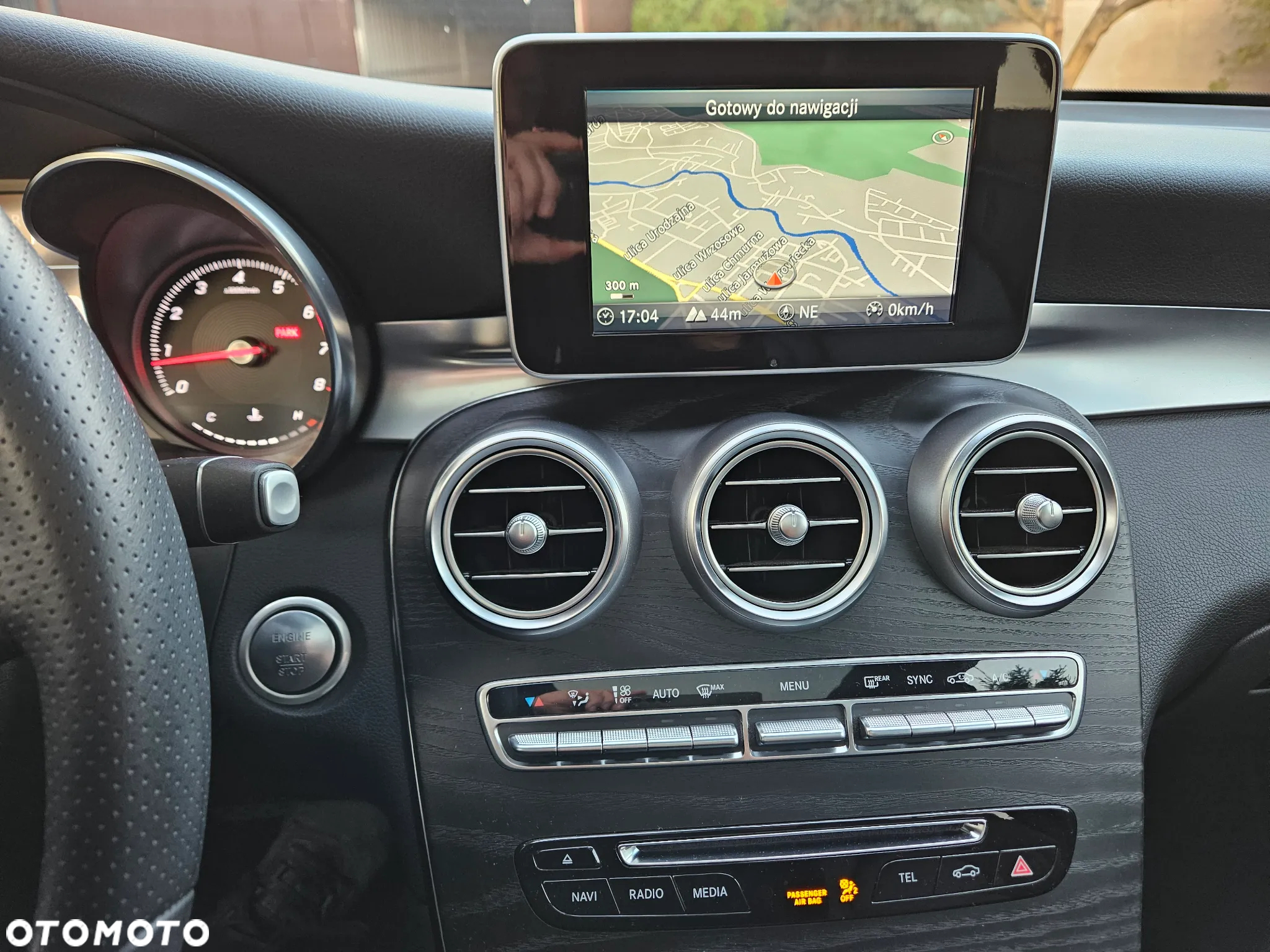 Mercedes-Benz GLC 300 4Matic 9G-TRONIC - 30