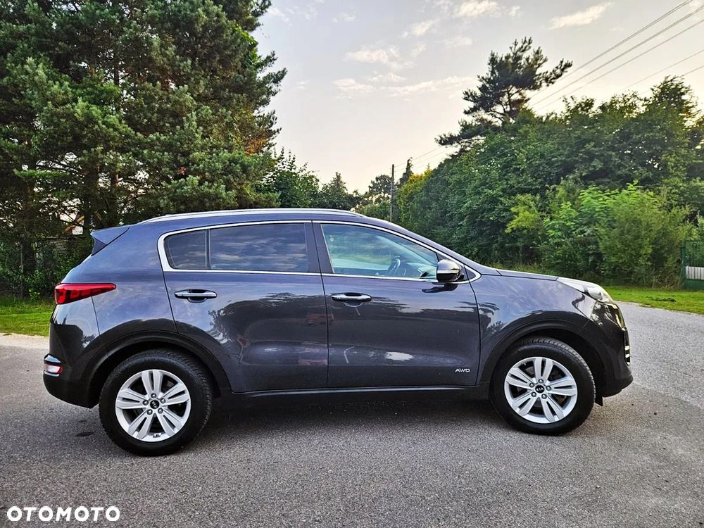 Kia Sportage 2.0 CRDI 4WD Automatik Dream-Team Edition - 8